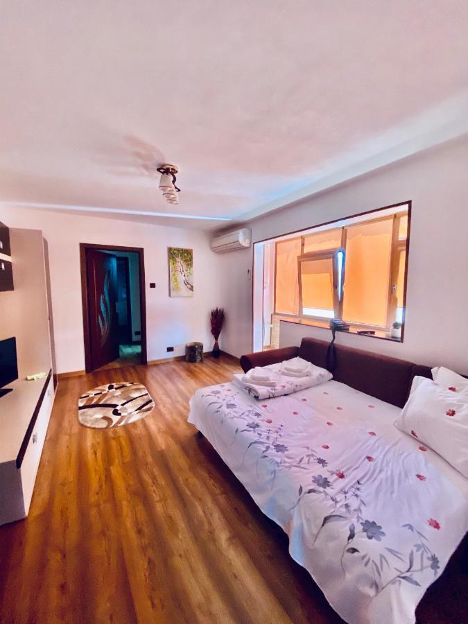 شقة Apartament Sunshine Orşova المظهر الخارجي الصورة